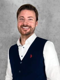 Louis Schneider